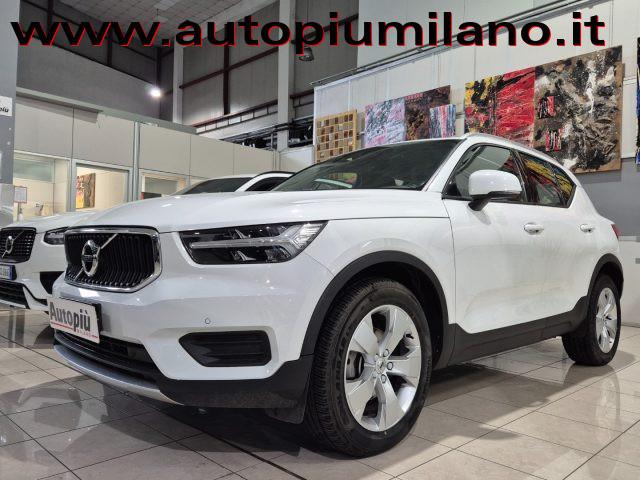 VOLVO XC40 T3 Geartronic Momentum Pro