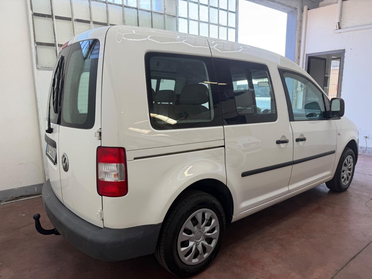 Volkswagen Caddy 1.6 BENZINA 7POSTI