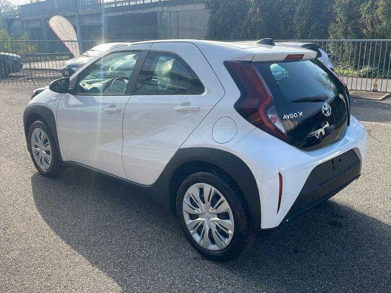 Toyota Aygo X Aygo X 1.0 VVT-i 72 CV 5 porte Active S-CVT