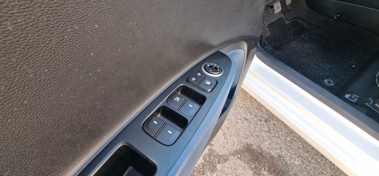 Hyundai i10 1.0 MPI Login