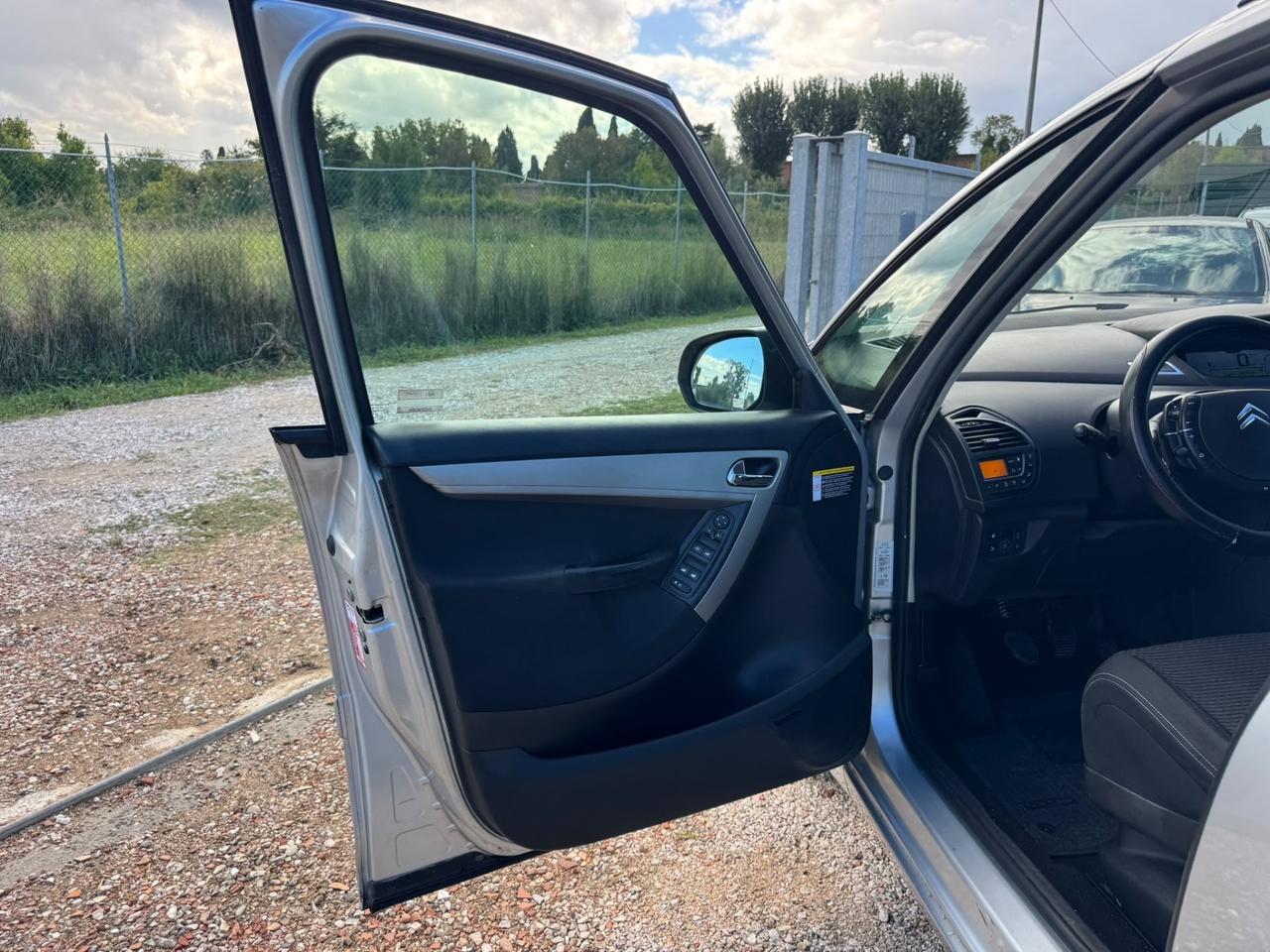 Citroen C4 Grand Picasso 1.8 Elegance Bi Energy M