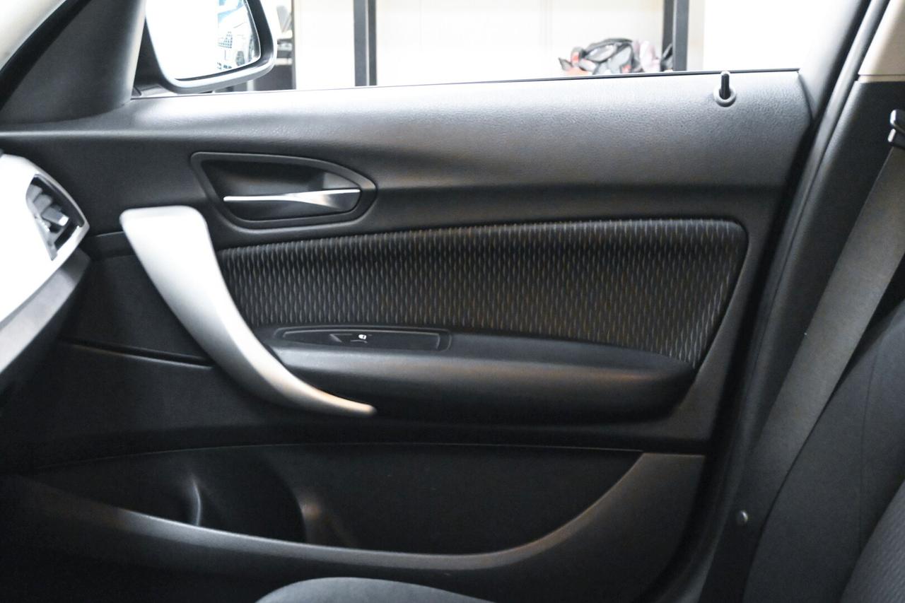 BMW Serie 1 (F20) 116d 5p. Efficient Dyna...