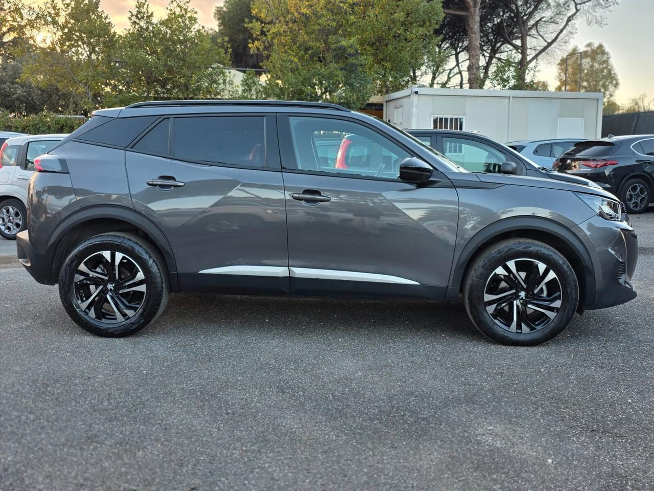 Peugeot 2008 PureTech 130 S&S EAT8 Allure