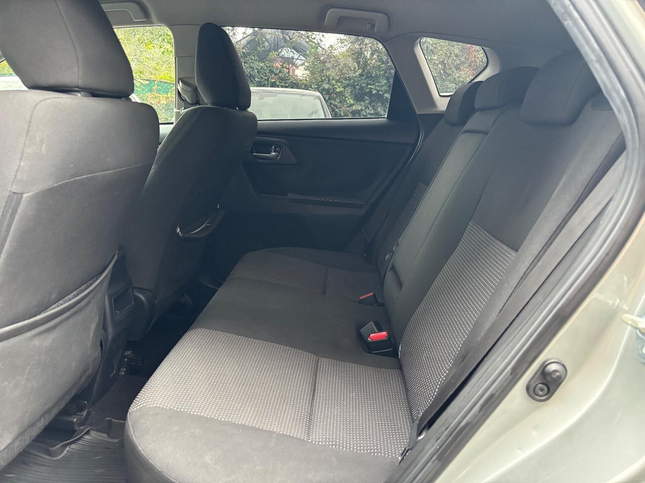 Toyota Auris 1.4 D-4D 5 porte ok neopatentati