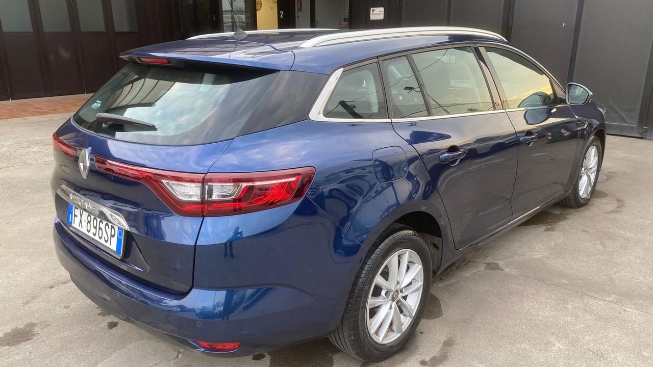 Renault Megane Mégane Sporter Blue dCi 115 CV Business