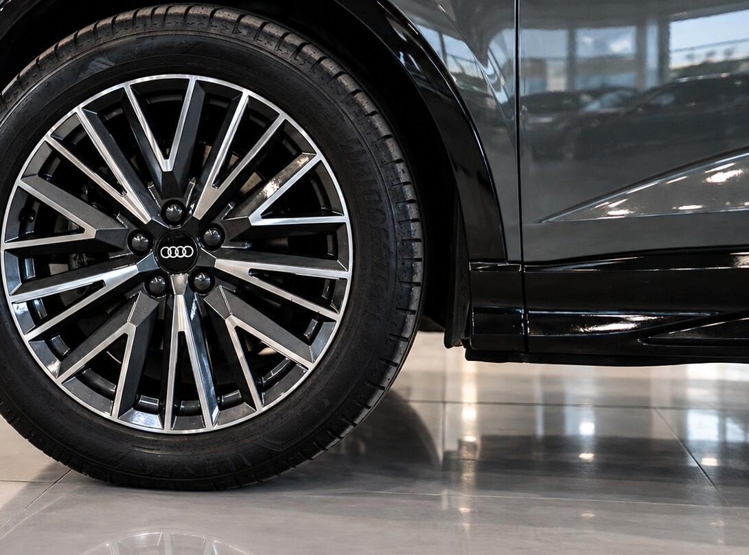 Audi Q3 35 TFSI S line edition
