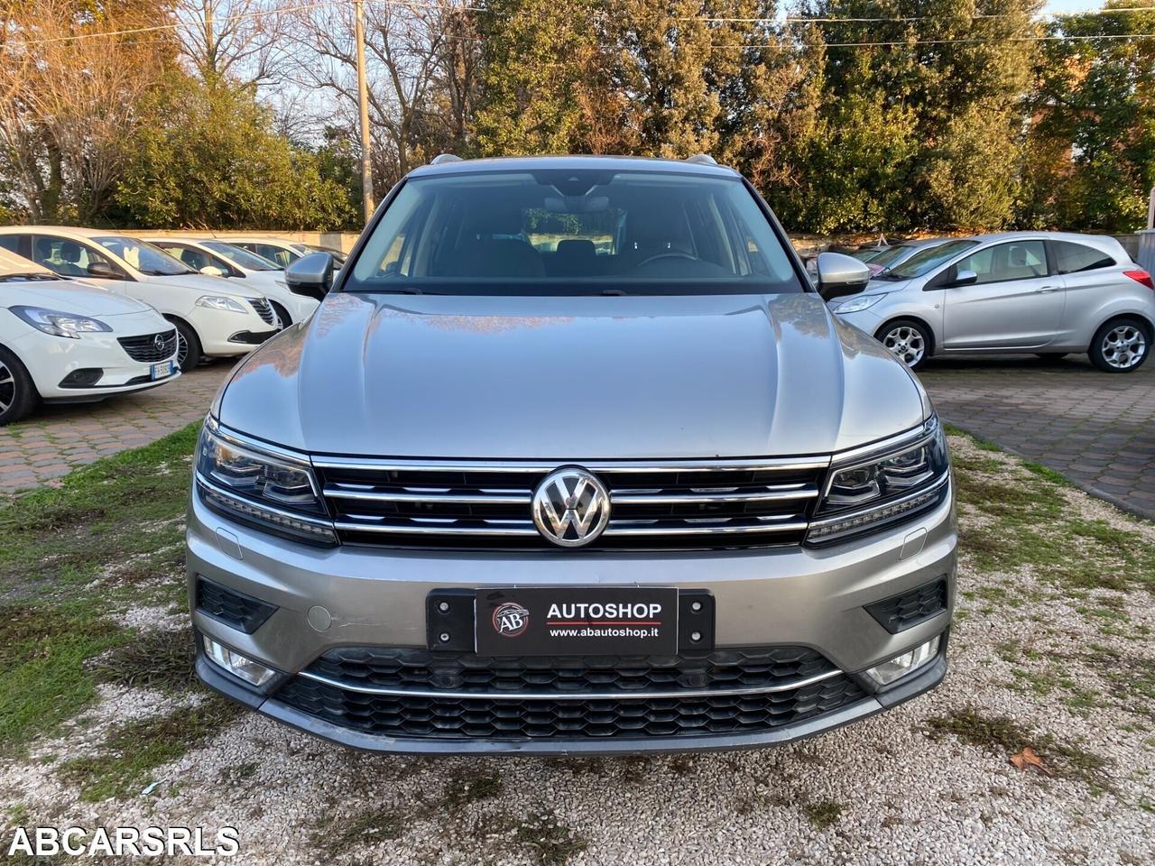 VOLKSWAGEN - Tiguan - 2.0 TDI DSG Executive BMT -