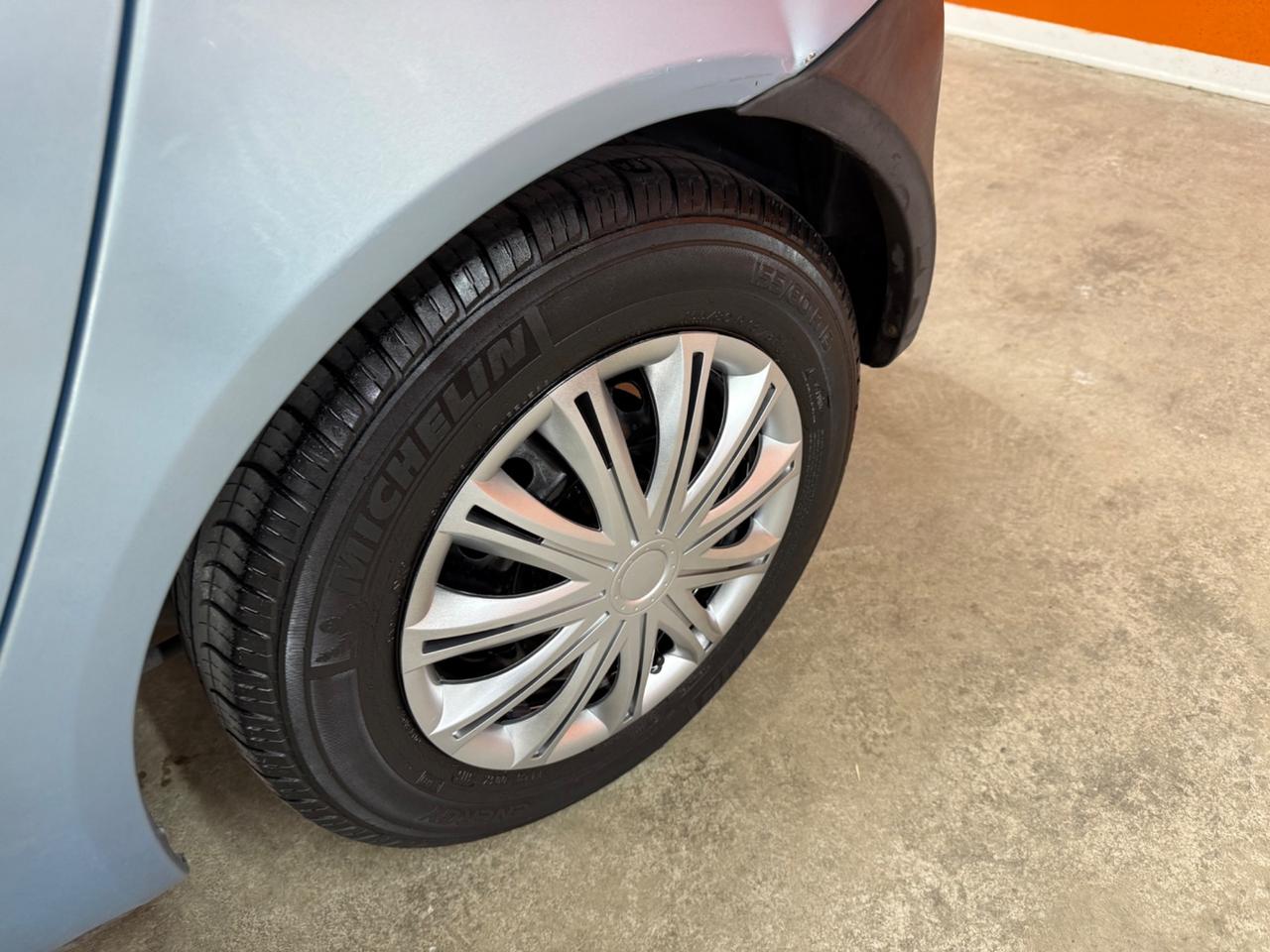 Fiat Punto 1.2i cat 5 porte