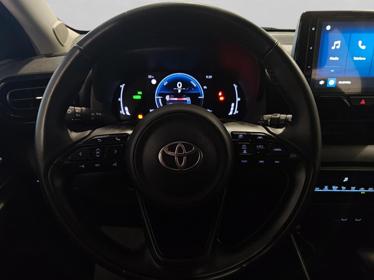 Toyota Yaris 1.5 Hybrid 5 porte Trend