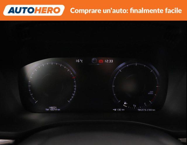 VOLVO XC60 B4 (d) AWD Geartronic Momentum Pro