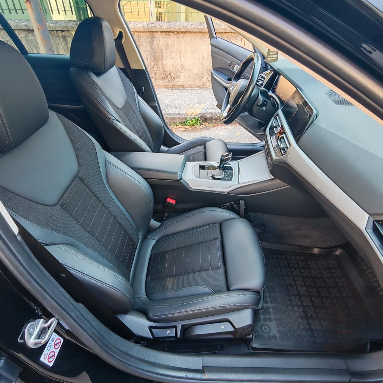 Bmw 318d 48V Touring Business Advantage