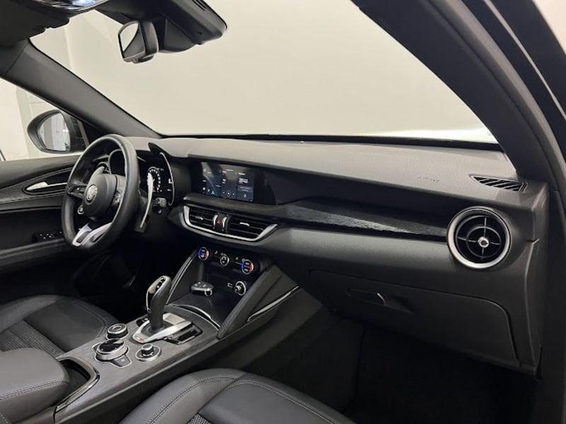 Alfa Romeo Stelvio 2.2 Turbodiesel 210 CV AT8 Q4 Competizione