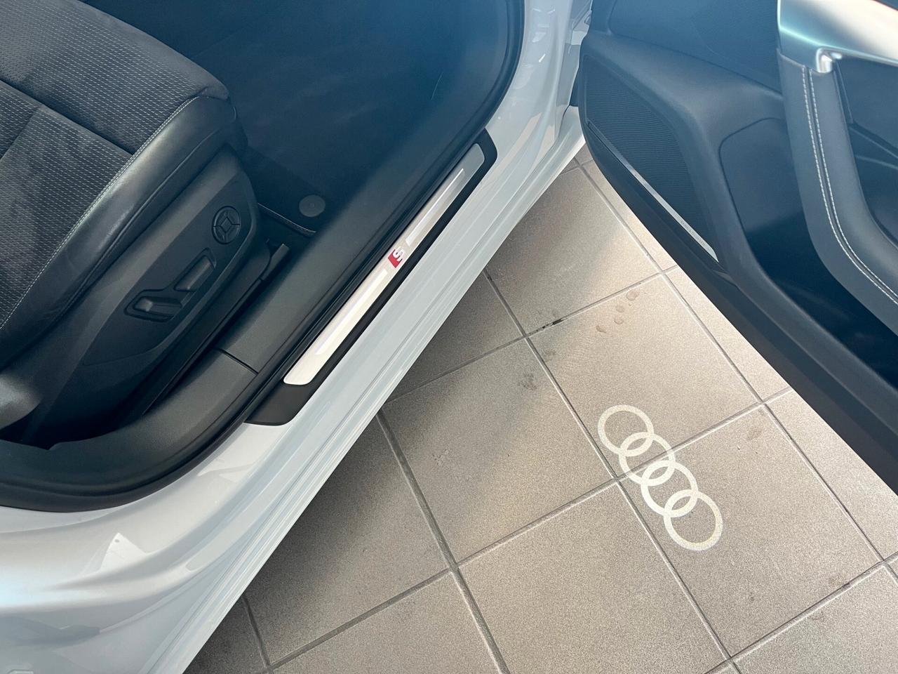 Audi A6 Avant 40 2.0 TDI S tronic Sport S LINE interno e esterno