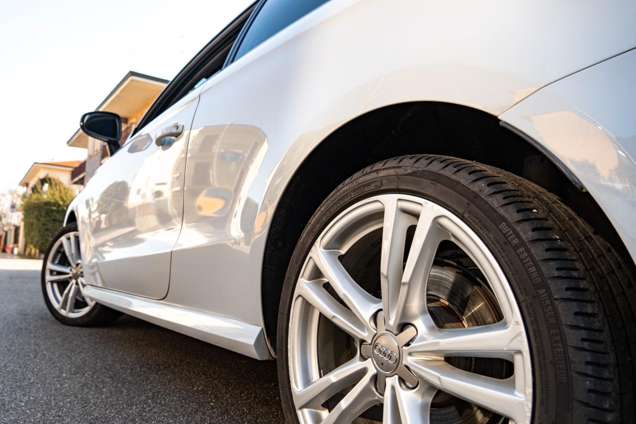 Audi S1 2.0 TFSI QUATTRO 231CV - CAMBIO MANUALE