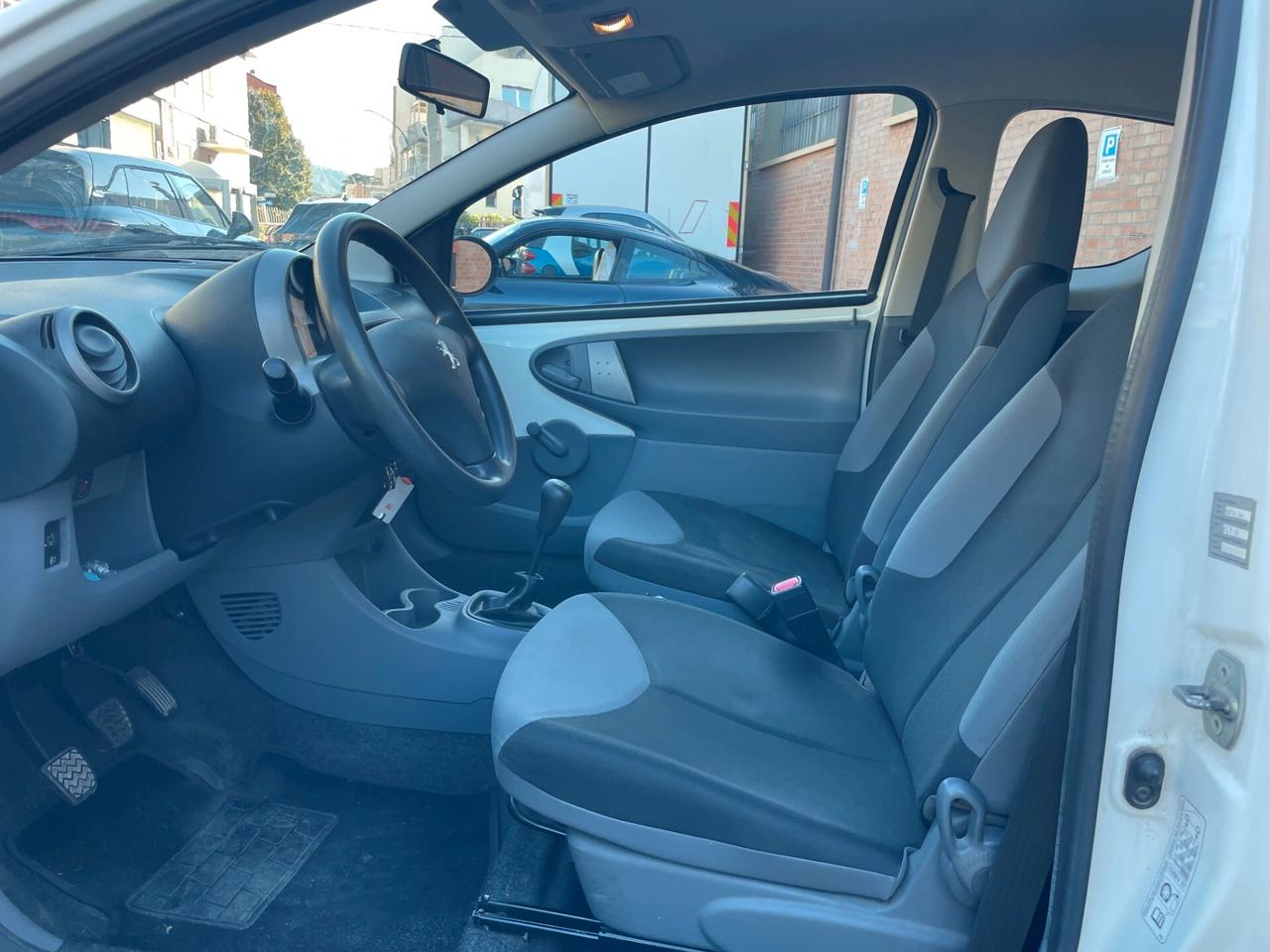 PEUGEOT 107 1.0 BENZINA-SOLO 49.000 KM -UNICO PROPRIETARIO