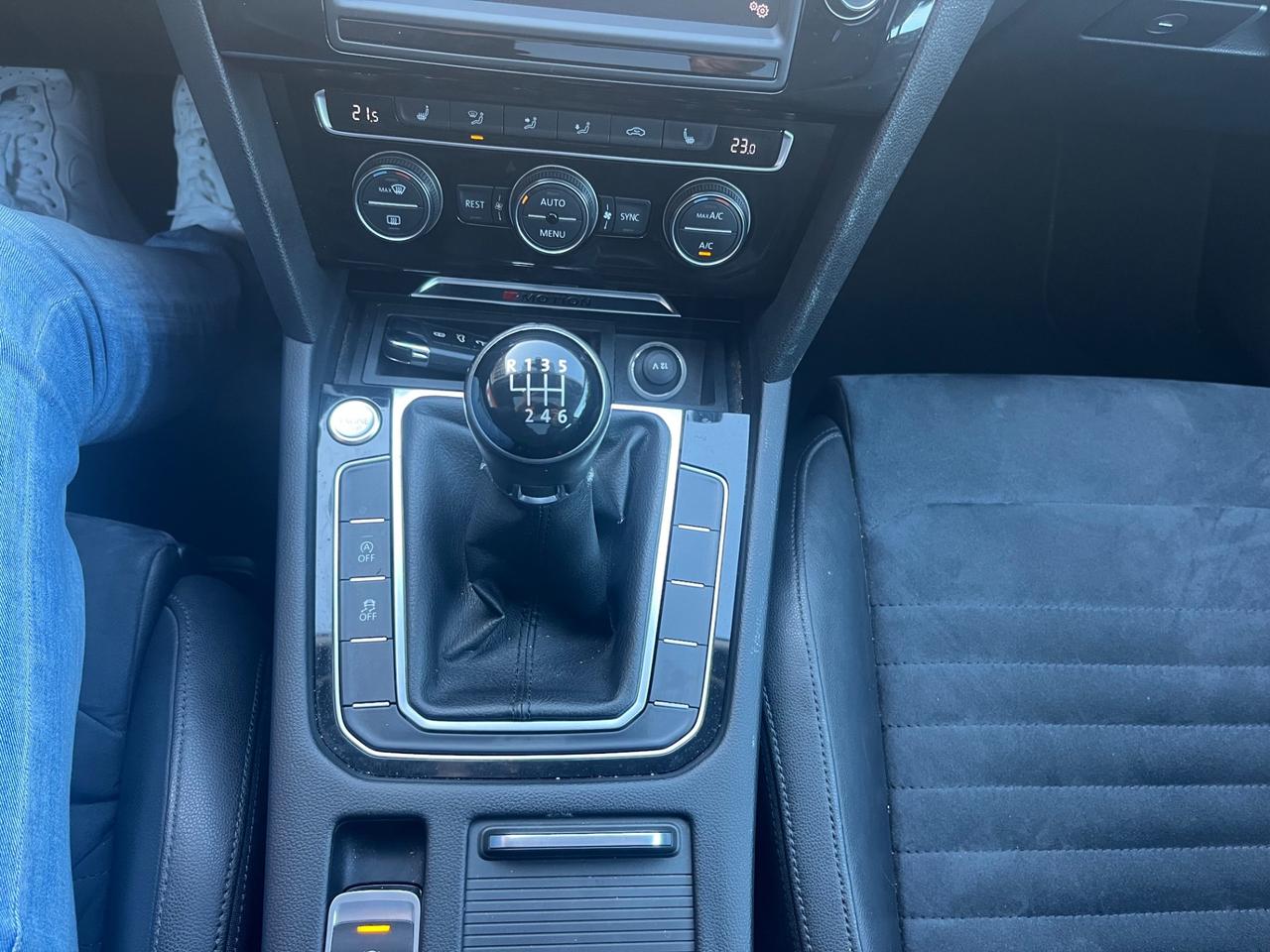 Volkswagen Passat Variant 2.0 TDI 4MOTION Executive BMT