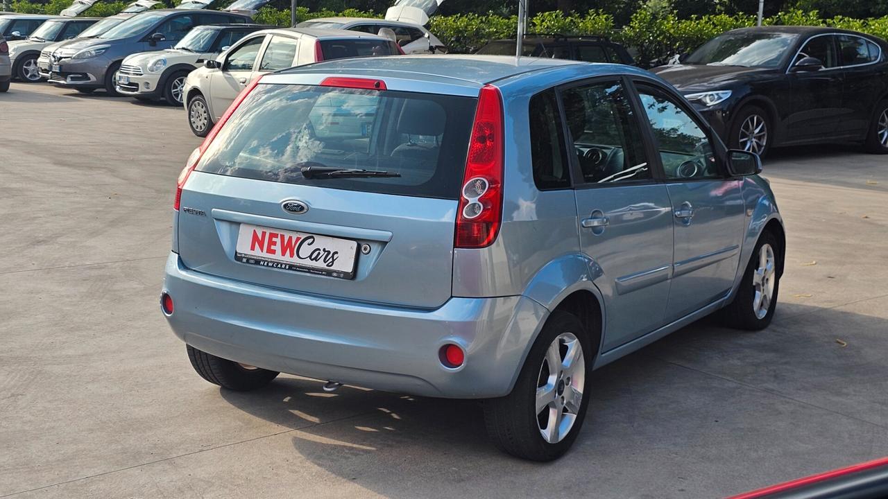 Ford Fiesta 1.4 TDCi 5p. Ghia