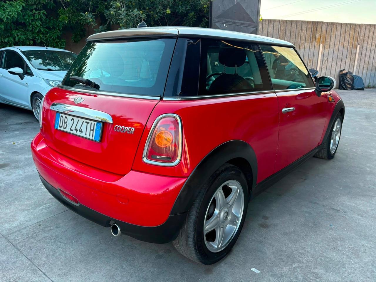 Mini Cooper 1.6 benzina MOTORE DA RIVEDERE