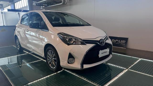 TOYOTA Yaris 1.0 5 porte Business"NEO PATENATAO"