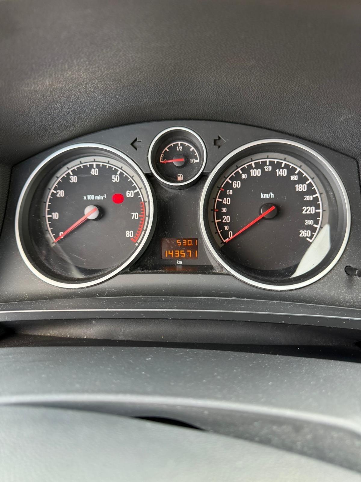 Opel Zafira 1.6 16V VVT Cosmo
