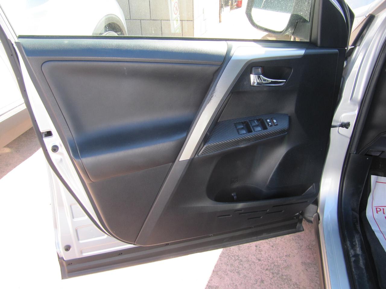 Toyota RAV 4 RAV4 2.0 D-4D 2WD