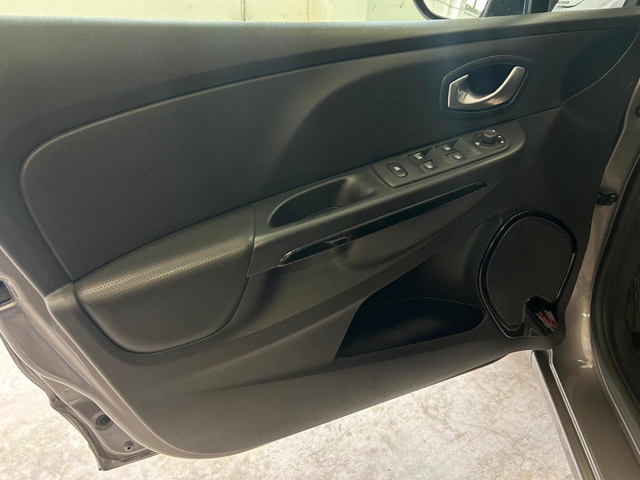 Renault Clio Sporter dCi 8V 90CV EDC Start&Stop Energy Zen