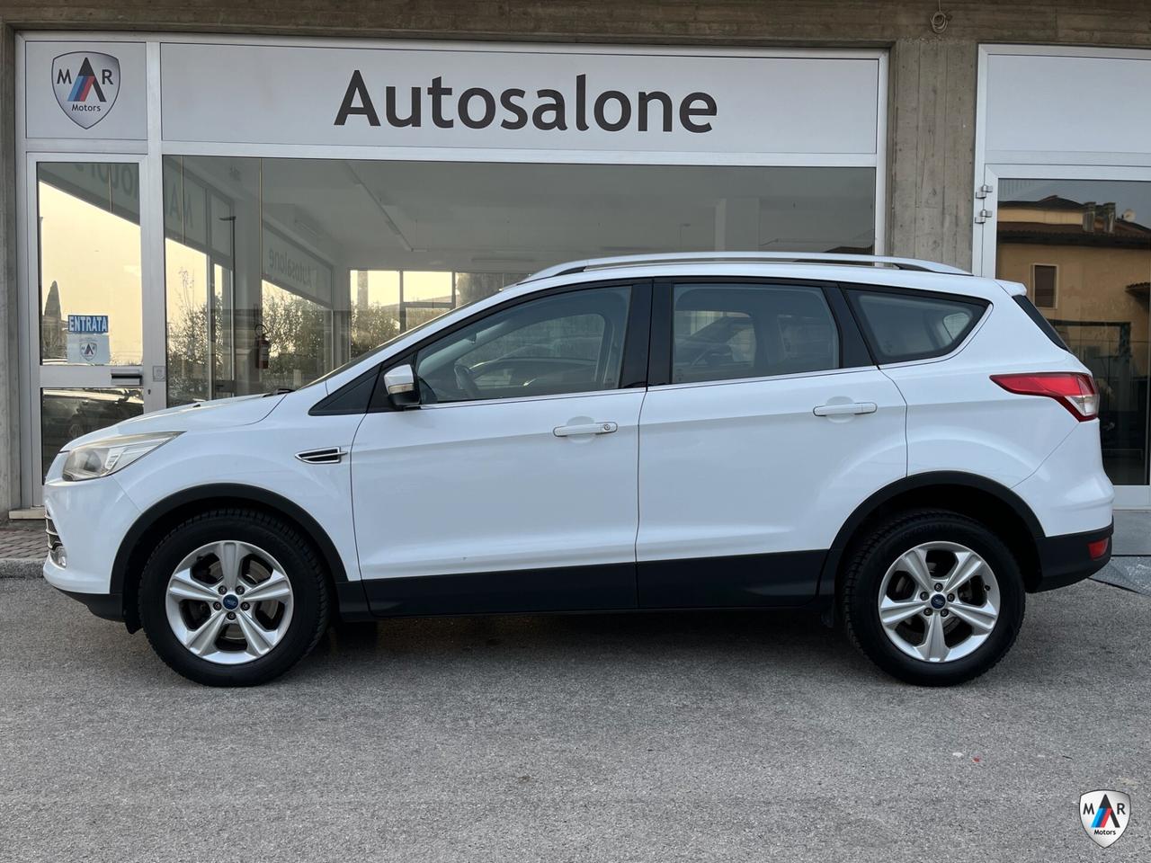 Ford Kuga 2.0 TDCI 140 CV 2WD Titanium