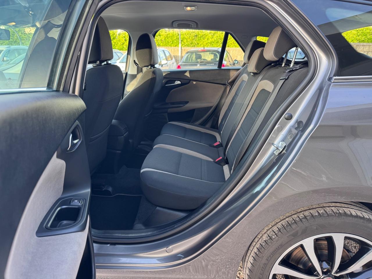 Fiat Tipo 1.3 Mjt S&S SW Lounge