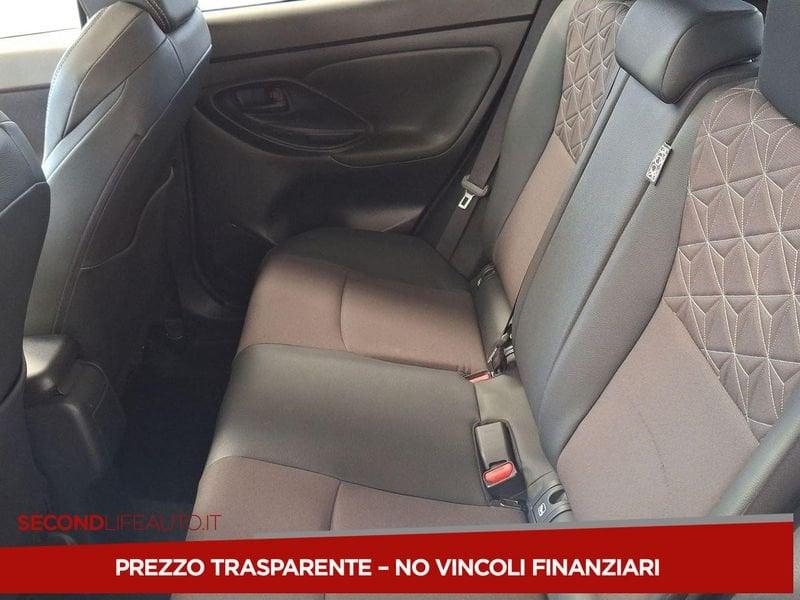 Toyota Yaris Cross 1.5h Lounge fwd 116cv e-cvt