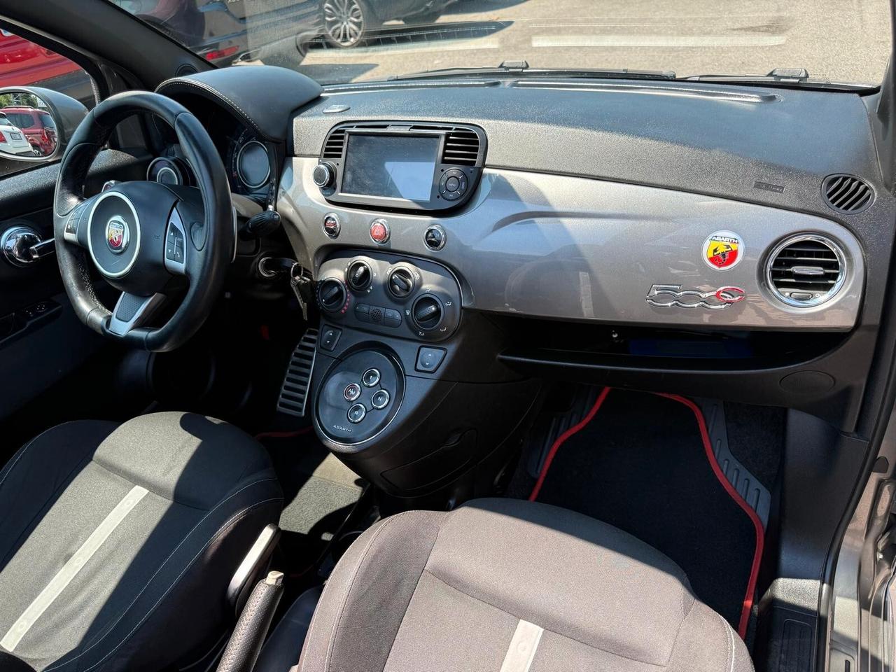 Abarth 500 C 1.4 Turbo T-Jet