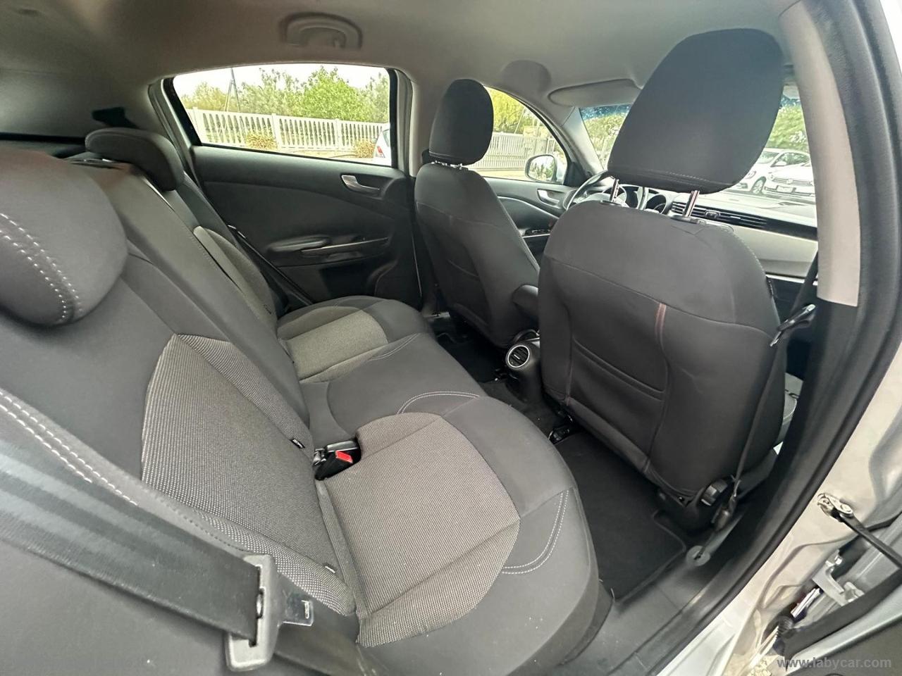 ALFA ROMEO Giulietta 1.6 JTDm-2 120 CV Distinctive