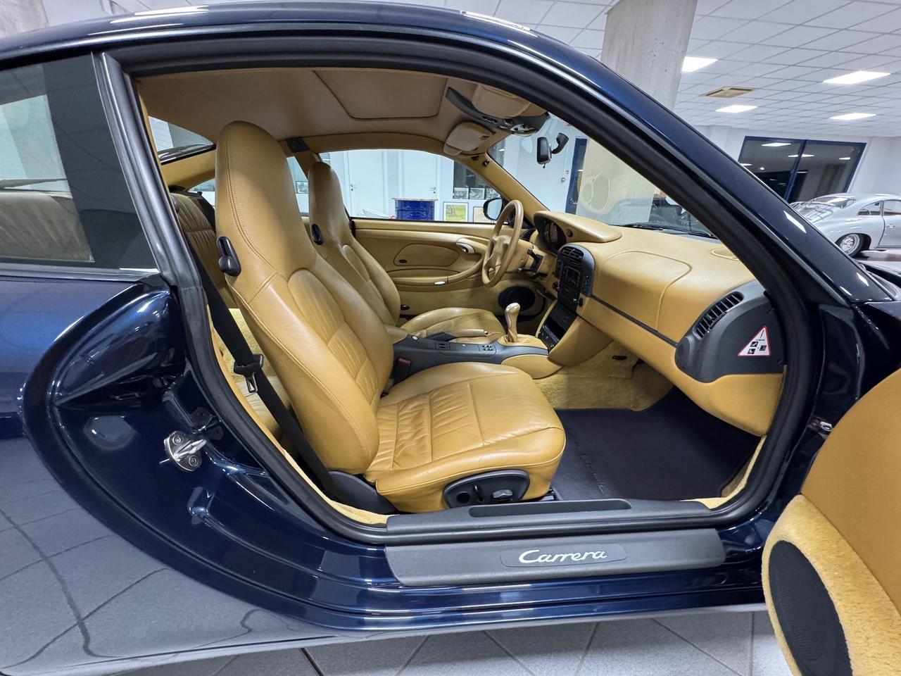 Porsche 996 Carrera
