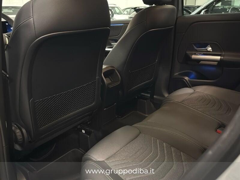 Mercedes-Benz GLA GLA-H247 2023 200 d Progressive Advanced Plus auto