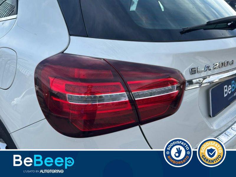 Mercedes-Benz GLA 200 D SPORT AUTO