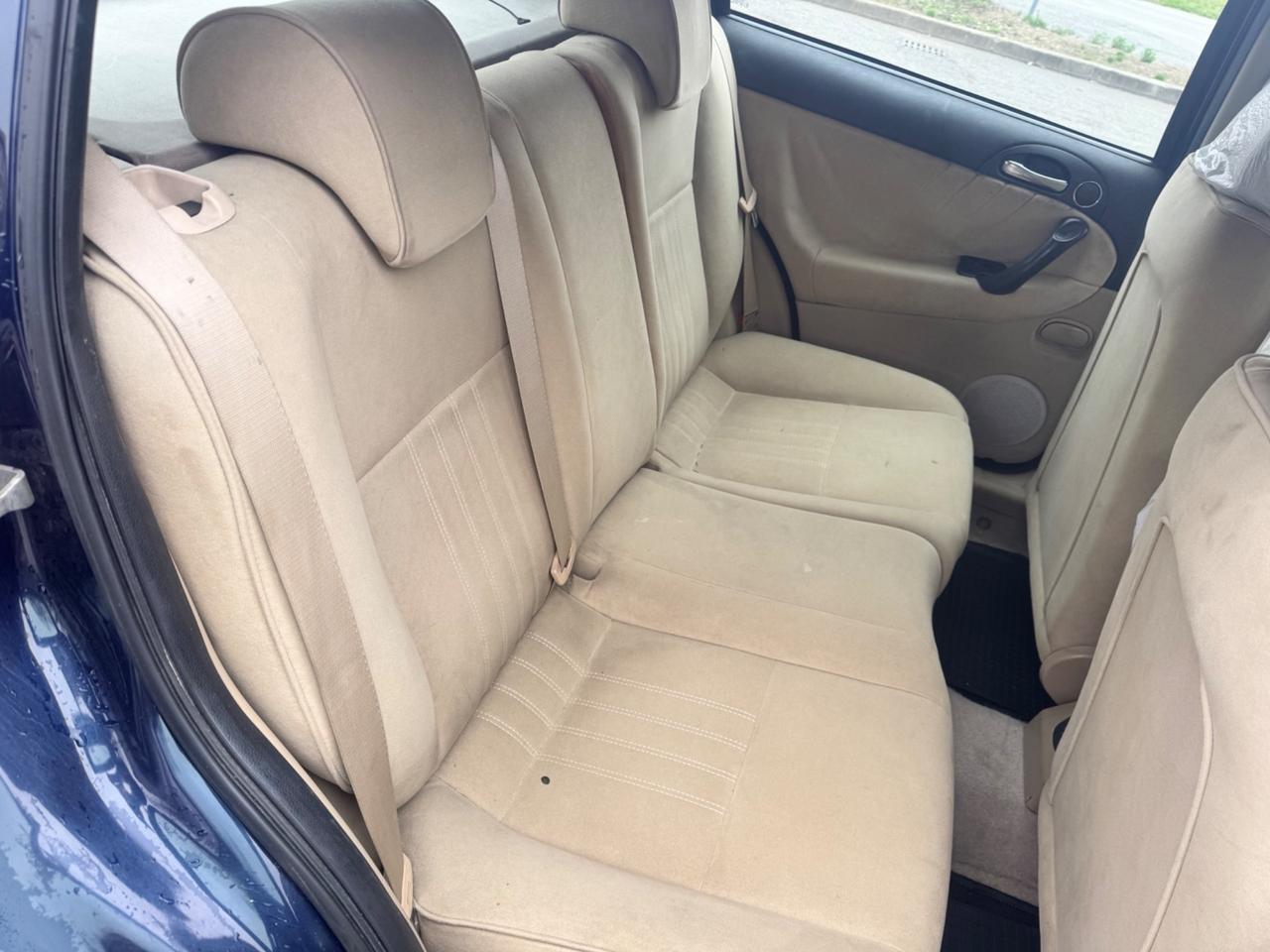 Alfa Romeo 147 1.9 JTD M-JET 16V 5 porte Dist.