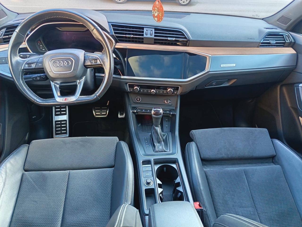Audi Q3 40 TDI quattro S tronic line edition