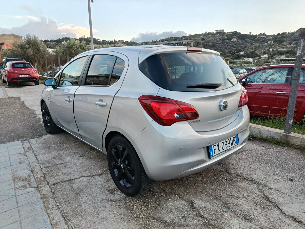 Opel Corsa 1.4 90CV GPL Tech 5 porte Advance