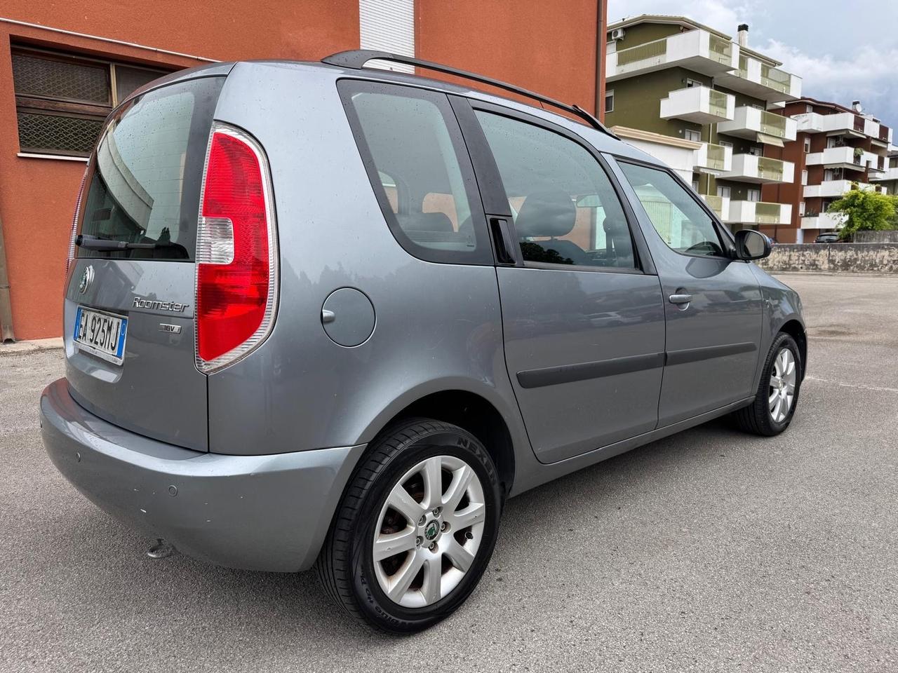 Skoda Roomster 1.4 benzina