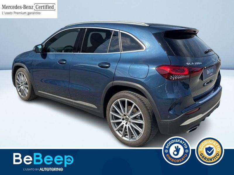 Mercedes-Benz GLA 200 D PREMIUM AUTO