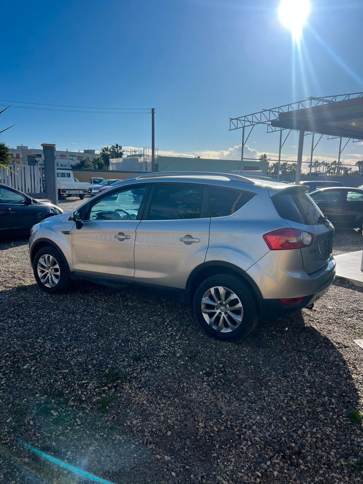 Ford Kuga 2.0 TDCi 136 CV 2WD Titanium DPF