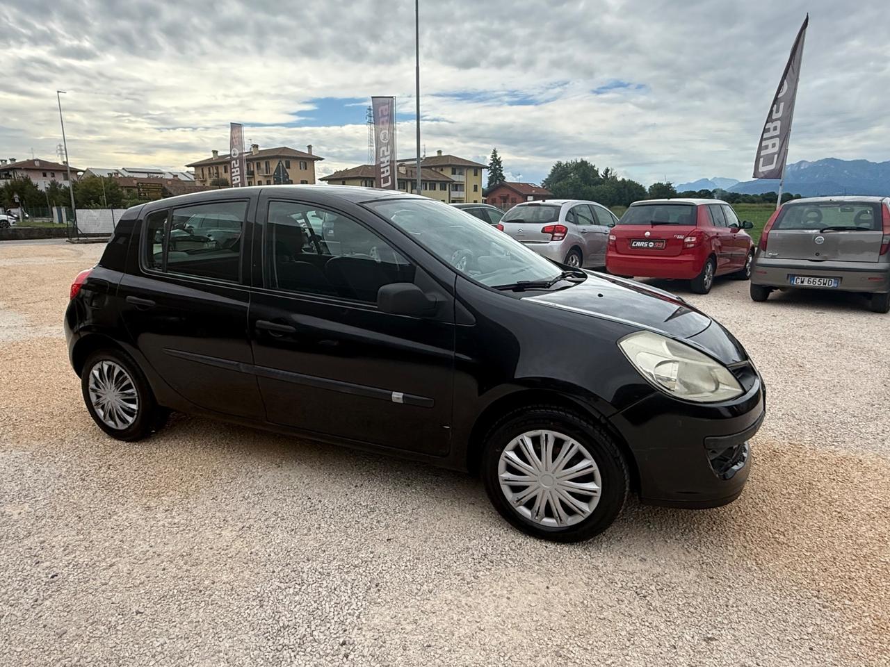 Renault Clio 1.2 16V 5 porte