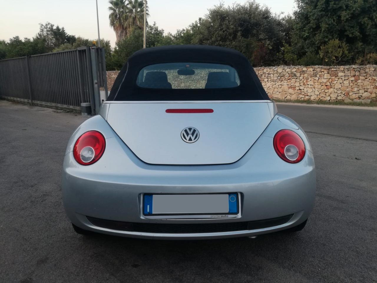 Volkswagen New Beetle 1.4 Cabrio Cappotta Elettrica