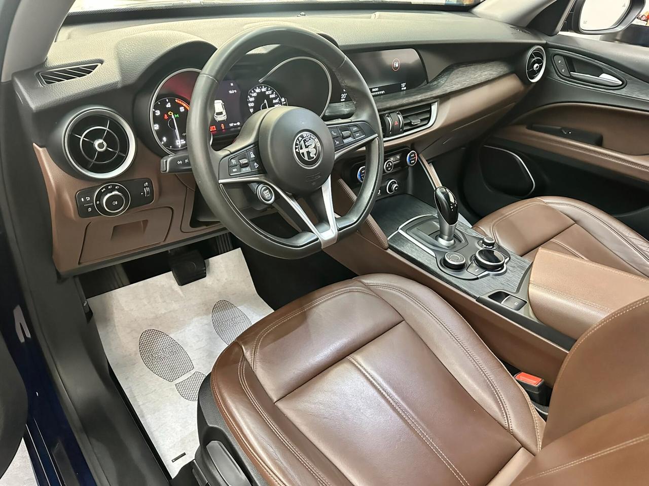 Alfa Romeo Stelvio 2.2 Turbodiesel 190 CV AT8 Q4 Executive