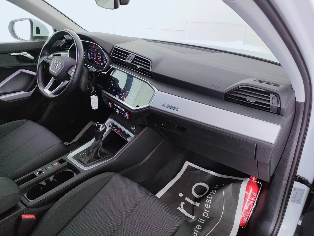 AUDI Q3 I 2019 Sportback - Q3 Sportback 35 2.0 tdi S line edition s-tronic