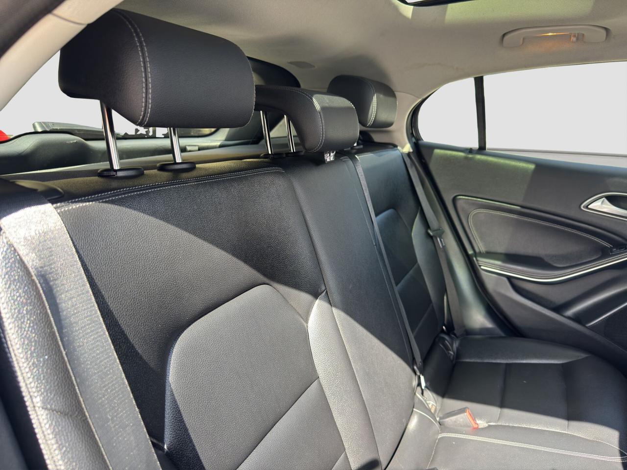 Mercedes-benz GLA 200 d 136cv Sport automatica Tetto 2016