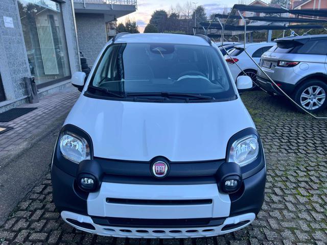 FIAT Panda 1.0 FireFly S&S Hybrid Pandina