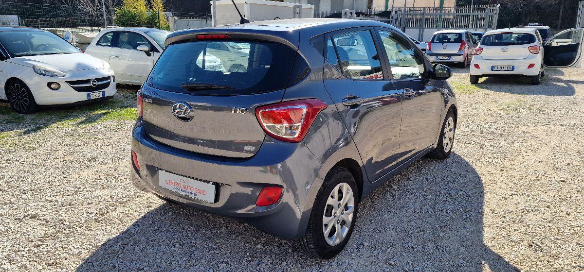 HYUNDAI i10 1.0 MPI Sound Edition