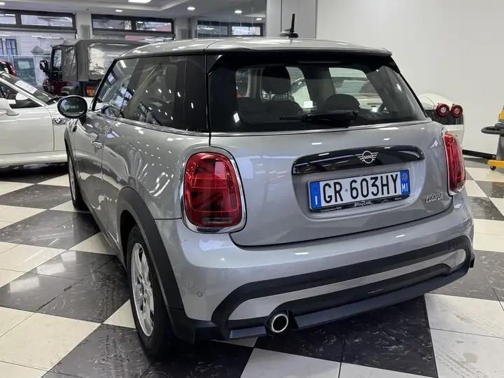 Mini 1.5 Cooper Essential