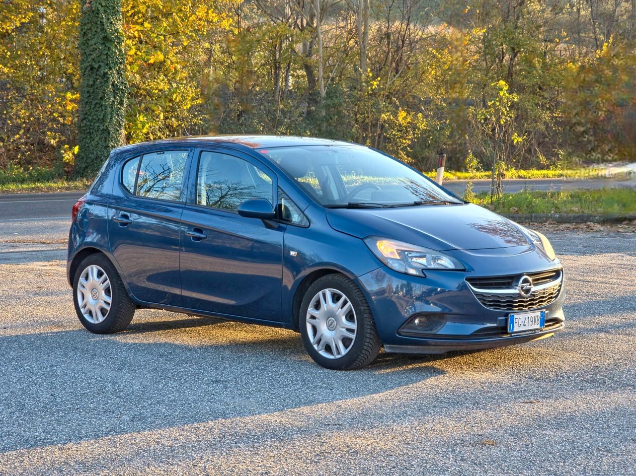 Opel Corsa 1.2 Coupé Innovation 2016-E6 Manuale NEO 5P
