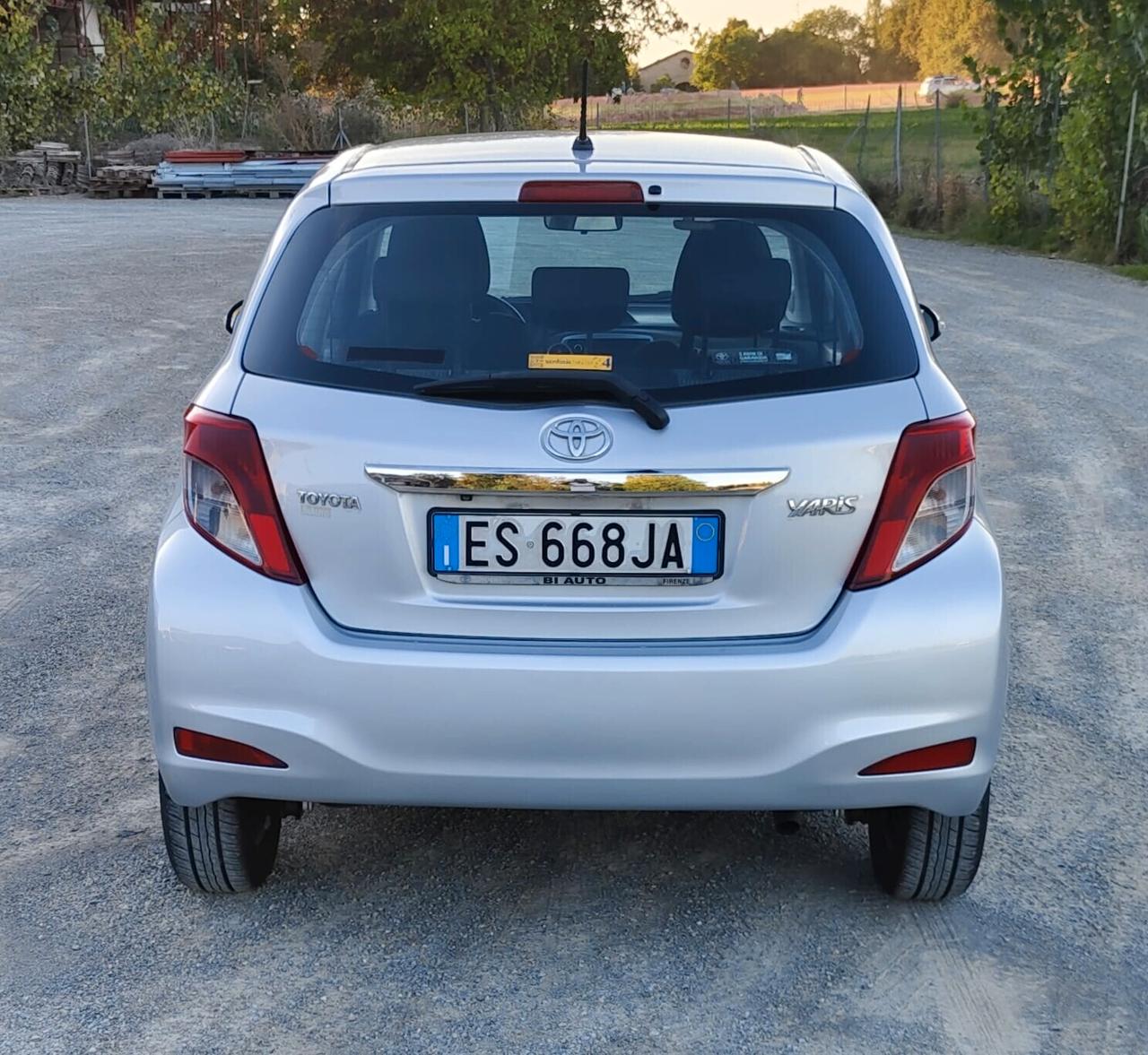 Toyota Yaris 1.4 D-4D 5 porte Lounge